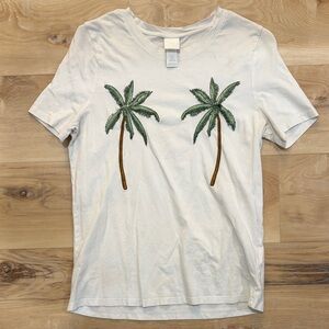 H&M palm tree Tshirt 🌴